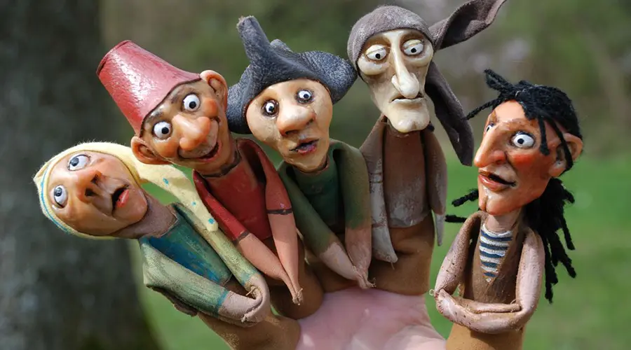 عروسکهای نمایشی برای سنین مختلف