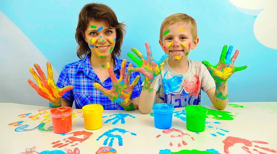 تاثیر نقاشی انگشتی بر هوش هیجانی کودکان
